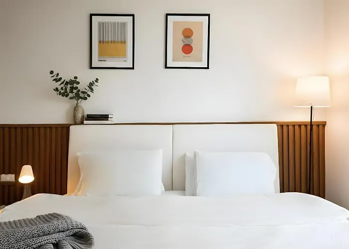 Bts Nana Station-pool And Gym Great Apartment Bangkok