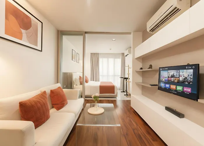 Apartment Bts Nana Station-pool And Gym Great
